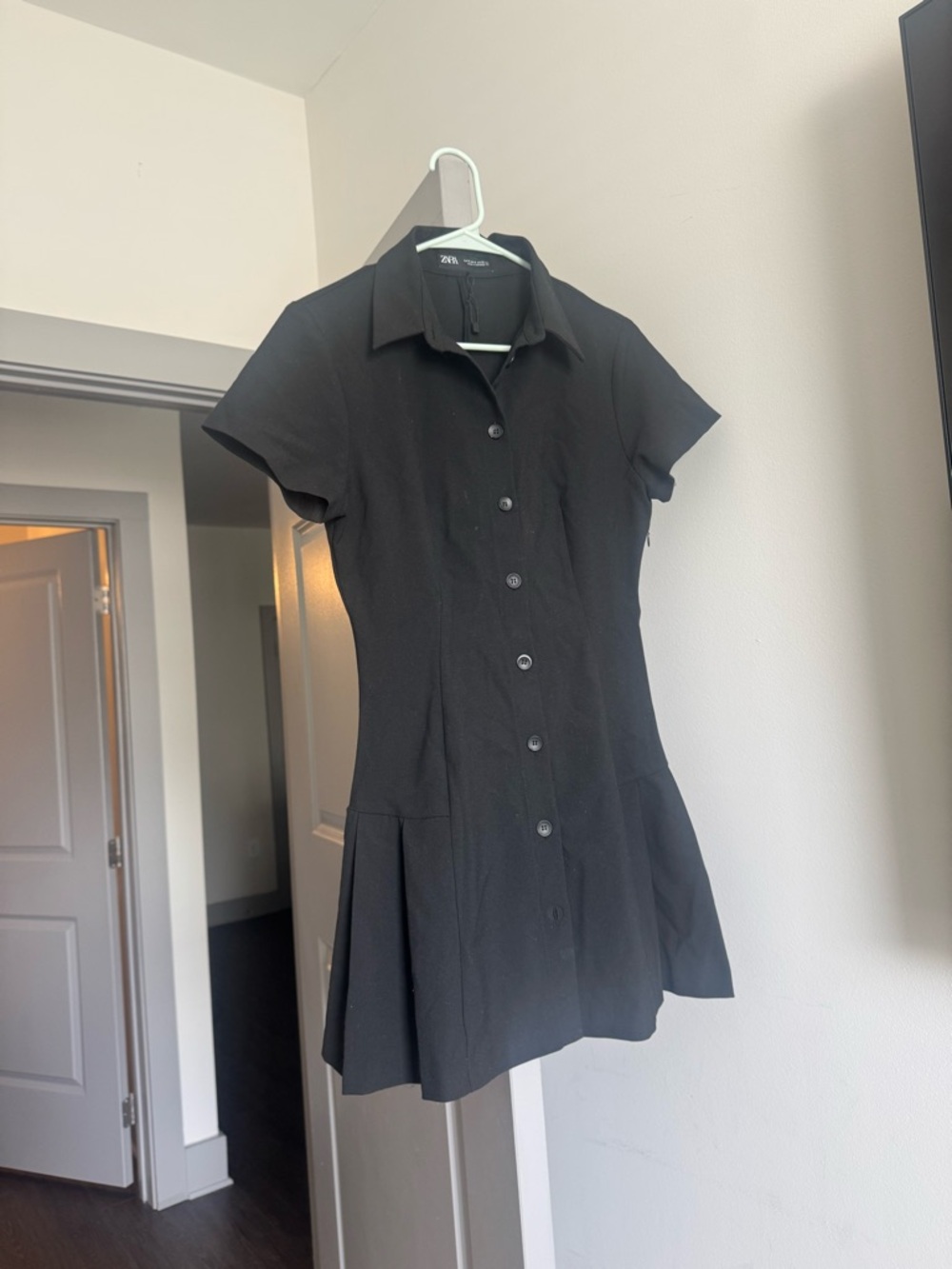 Black Button-Front Short Sleeve Shirt Dress